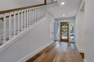 17 Bridgeport Ln, Hilton Head Island, SC 29928 - Photo 6