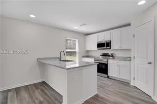 209 Founders Walk, Bluffton, SC 29910 - Photo 8