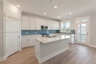 421 Parkside Commons, Bluffton, SC 29910 - Photo 10