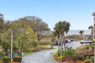 40 Folly Field Rd, Hilton Head Island, SC 29928 - Photo 32