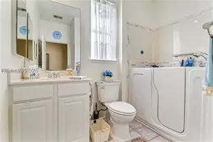 79 Hampton Cir, Bluffton, SC 29909 - Photo 6