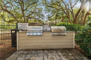 9 Tanglewood Dr, Hilton Head Island, SC 29928 - Photo 32