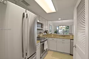 70 Paddle boat Ln, Hilton Head Island, SC 29928 - Photo 16