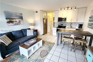 40 Folly Field Rd, Hilton Head Island, SC 29928 - Photo 4