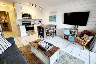 40 Folly Field Rd, Hilton Head Island, SC 29928 - Photo 1