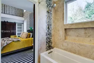 9 Mimosa St, Hilton Head Island, SC 29928 - Photo 16