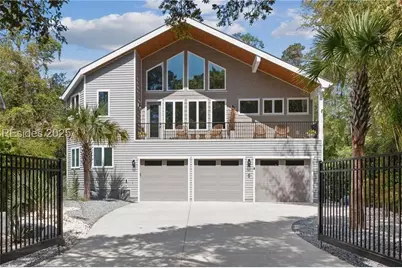 9 Mimosa St, Hilton Head Island, SC 29928 - Photo 1