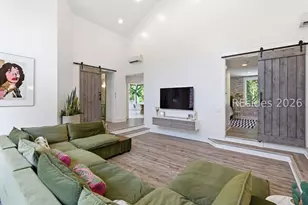 9 Mimosa St, Hilton Head Island, SC 29928 - Photo 8