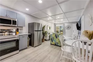 21 Lagoon Rd, Hilton Head Island, SC 29928 - Photo 6