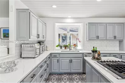 2 Red Maple Rd, Hilton Head Island, SC 29928 - Photo 4