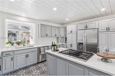 2 Red Maple Rd, Hilton Head Island, SC 29928 - Photo 8