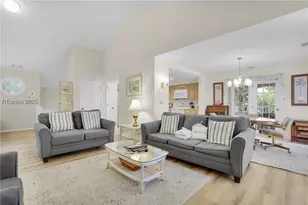 70 Shipyard Dr, Hilton Head Island, SC 29928 - Photo 4