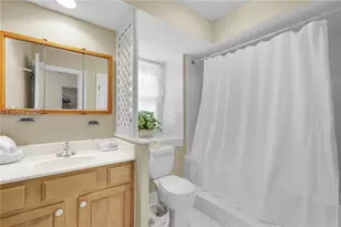 70 Shipyard Dr, Hilton Head Island, SC 29928 - Photo 32
