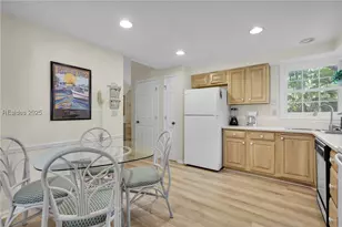 70 Shipyard Dr, Hilton Head Island, SC 29928 - Photo 18