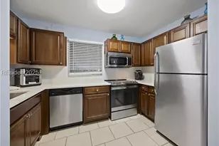 663 William Hilton Pkwy, Hilton Head Island, SC 29928 - Photo 14