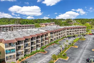 40 Folly Field Rd, Hilton Head Island, SC 29928 - Photo 4