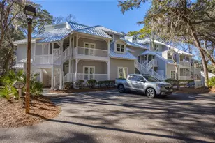 14 Wimbledon Ct, Hilton Head Island, SC 29928 - Photo 2
