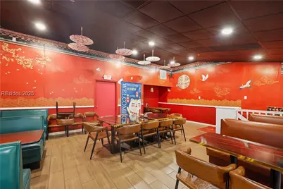 811 William Hilton Parkway, Hilton Head Island, SC 29928 - Photo 12