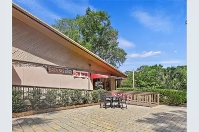 811 William Hilton Parkway, Hilton Head Island, SC 29928 - Photo 2