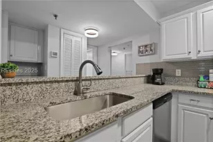 663 William Hilton Pkwy, Hilton Head Island, SC 29928 - Photo 12