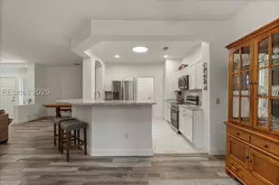 61 Hampton Cir, Bluffton, SC 29909 - Photo 8