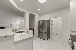 61 Hampton Cir, Bluffton, SC 29909 - Photo 8