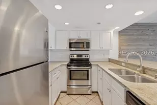 100 Helmsman Way, Hilton Head Island, SC 29928 - Photo 8