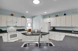 17 Murray Hill Dr, Bluffton, SC 29909 - Photo 14