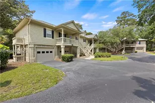 30 Valencia Dr, Hilton Head Island, SC 29928 - Photo 4