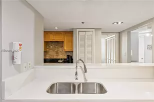 663 William Hilton Pkwy, Hilton Head Island, SC 29928 - Photo 16