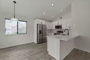 5 Gumtree Rd, Hilton Head Island, SC 29926 - Photo 10