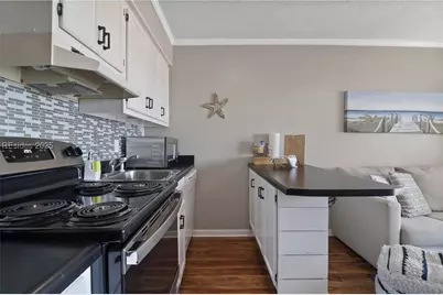 40 Folly Field Road #A302, Hilton Head Island, SC 29928 - Photo 16