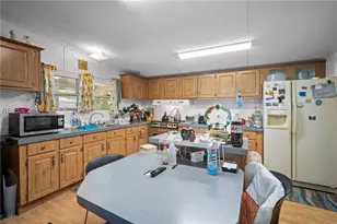 196 Tom Fripp Rd, Saint Helena Island, SC 29920 - Photo 8