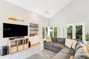 20 Queens Folly Rd, Hilton Head Island, SC 29928 - Photo 2