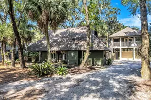 3 Flamingo St, Hilton Head Island, SC 29928 - Photo 2
