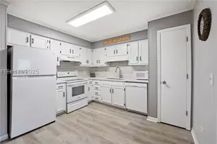 104 Cordillo Pkwy, Hilton Head Island, SC 29928 - Photo 18