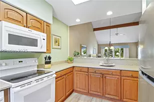 55 Barcelona Rd, Hilton Head Island, SC 29928 - Photo 6