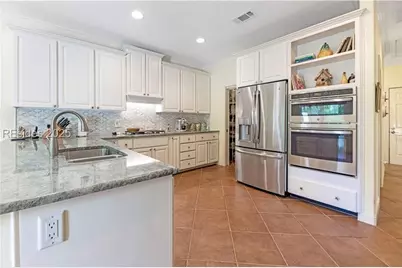 10 Wax Myrtle Court, Hilton Head Island, SC 29926 - Photo 8