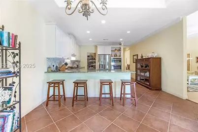 10 Wax Myrtle Court, Hilton Head Island, SC 29926 - Photo 16