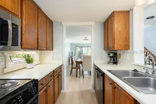 63 Shipyard Dr, Hilton Head Island, SC 29928 - Photo 14