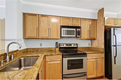 36 Deallyon Avenue #51, Hilton Head Island, SC 29928 - Photo 6