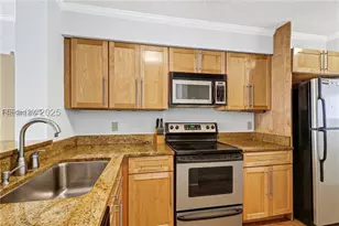 36 Deallyon Ave, Hilton Head Island, SC 29928 - Photo 6