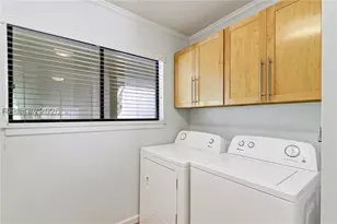 36 Deallyon Ave, Hilton Head Island, SC 29928 - Photo 10