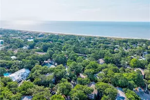 45 Folly Field Rd, Hilton Head Island, SC 29928 - Photo 40