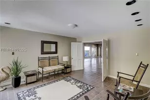 45 Folly Field Rd, Hilton Head Island, SC 29928 - Photo 36