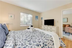 45 Folly Field Rd, Hilton Head Island, SC 29928 - Photo 14
