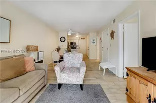 45 Folly Field Rd, Hilton Head Island, SC 29928 - Photo 4