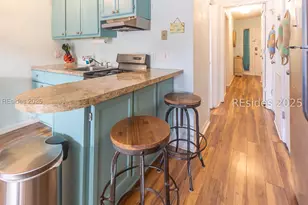 40 Folly Field Rd, Hilton Head Island, SC 29928 - Photo 10