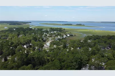 32 Quartermaster Lane, Hilton Head Island, SC 29928 - Photo 10