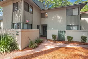90 Gloucester Rd, Hilton Head Island, SC 29928 - Photo 2